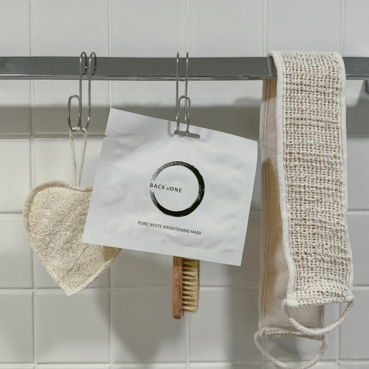 BACK AT ONE: Pure White Brightening Mask